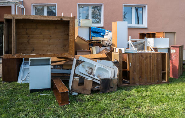 Best Basement Cleanout  in Mason City, IA