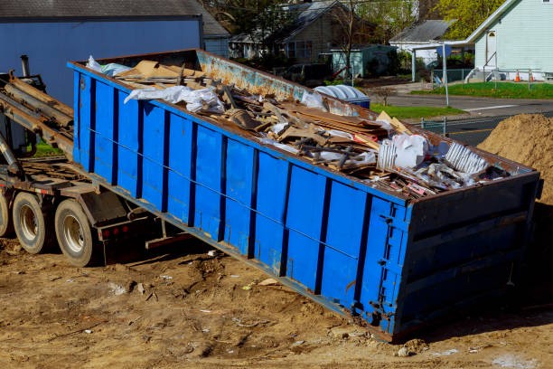 Best Yard Waste Removal  in Mason City, IA